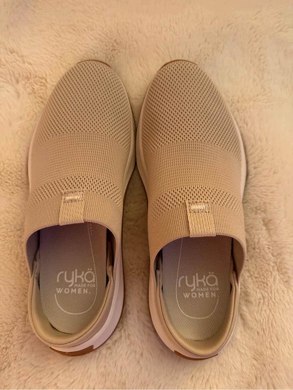 Ryka NIB Slip-On Knit Sneakers in taupe
